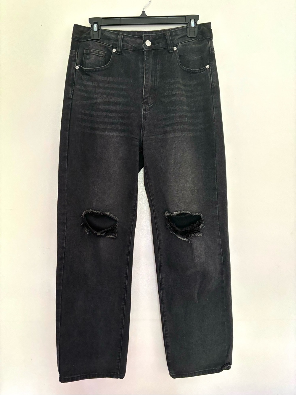 Black Distressed Knee Jeans
